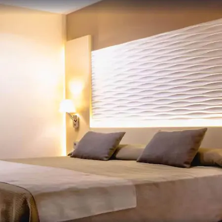 Hl Suitehotel - Adults Only 4* 普拉亚戴尔雷安格莱斯
