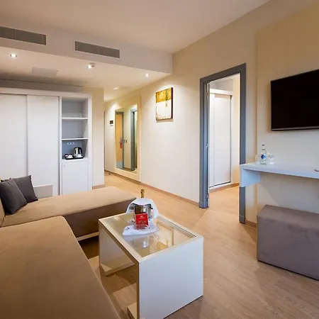 호텔 Hl Suitehotel - Adults Only 4*