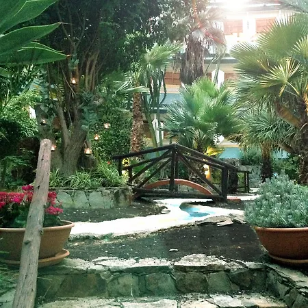 Szálloda Hl Suitehotel - Adults Only 4*
