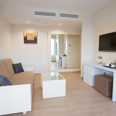 Hotel Hl Suitehotel - Adults Only 4*