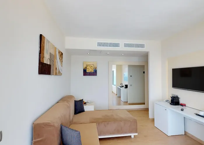 Hl Suitehotel - Adults Only 4* Playa del Ingles (Gran Canaria)